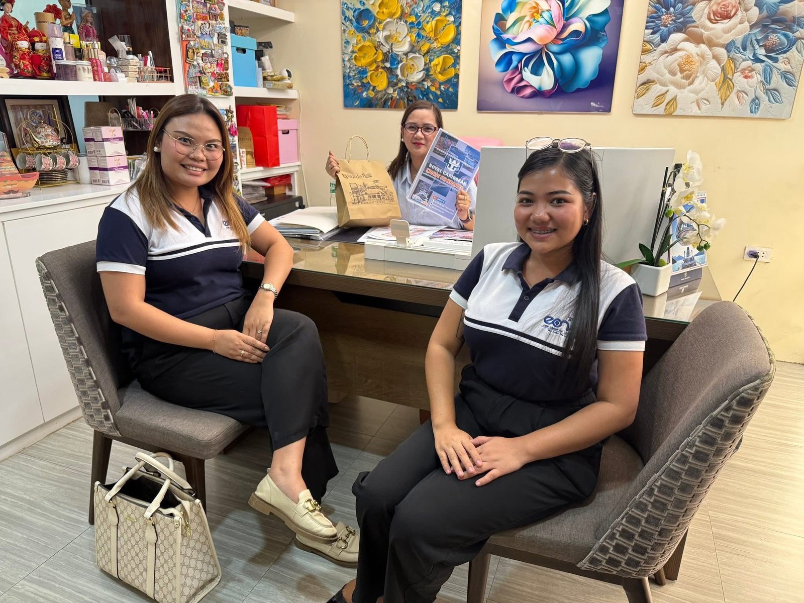 Viaje Holidays travel consultants ready to assist customers